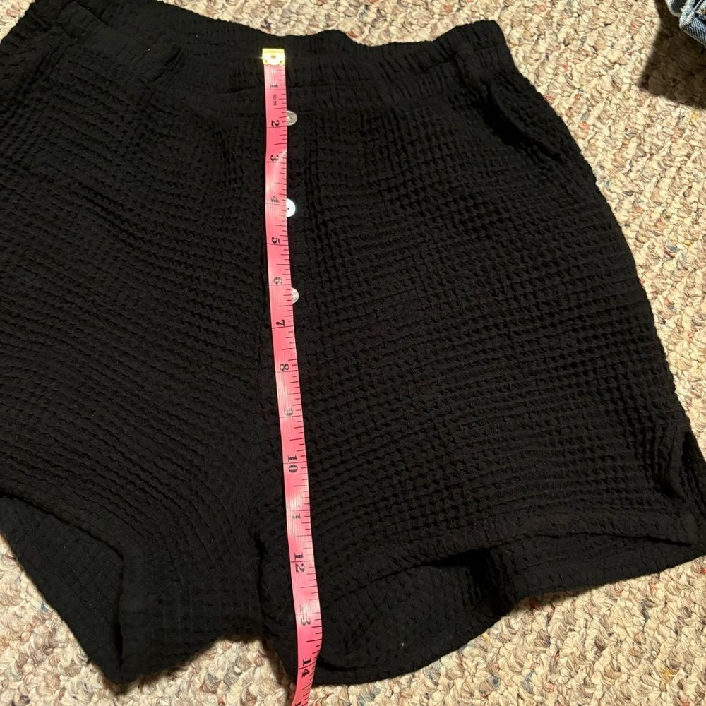 NWOT DONNI. Waffle Henley Short Button- Size XS - Picture 7 of 12